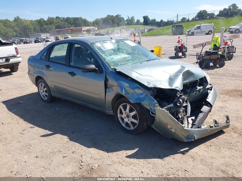 2005 FORD FOCUS ZX4 | 1FAFP34N15W237734 | UPCARS
