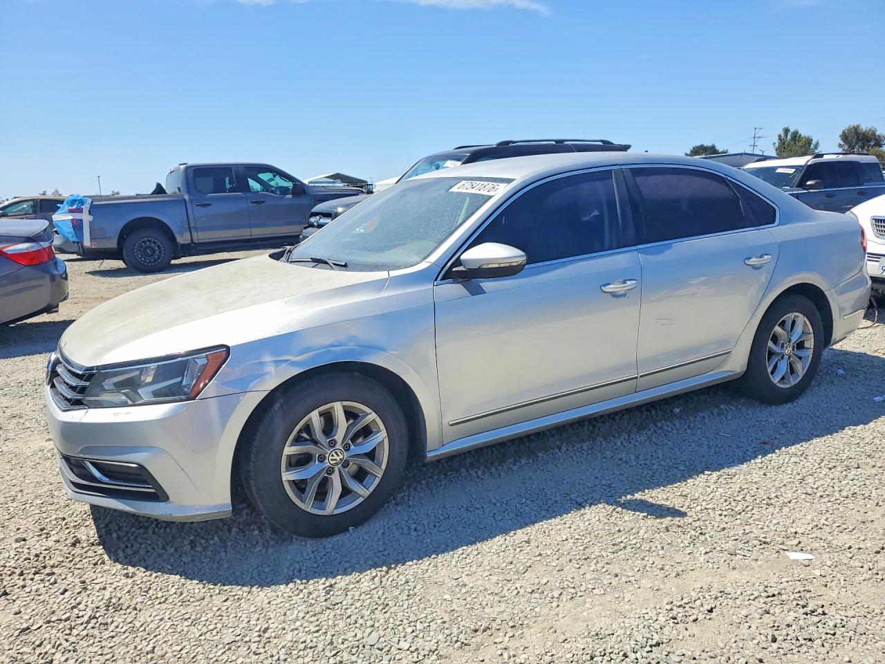 2016 VOLKSWAGEN PASSAT S | 1VWAT7A36GC035080 | UPCARS