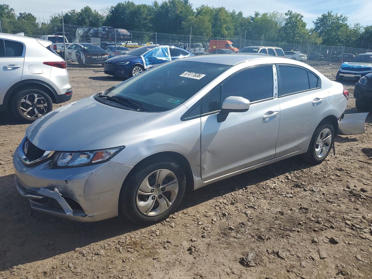 2015 HONDA CIVIC LX | 19XFB2F58FE232056 | UPCARS