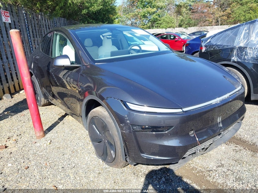 2026 TESLA MODEL Y ALL-WHEEL DRIVE/LONG RANGE LAUNCH SERIES/PREMIUM ALL-WHEEL DRIVE | 7SAYGDEE9TF369829 | UPCARS
