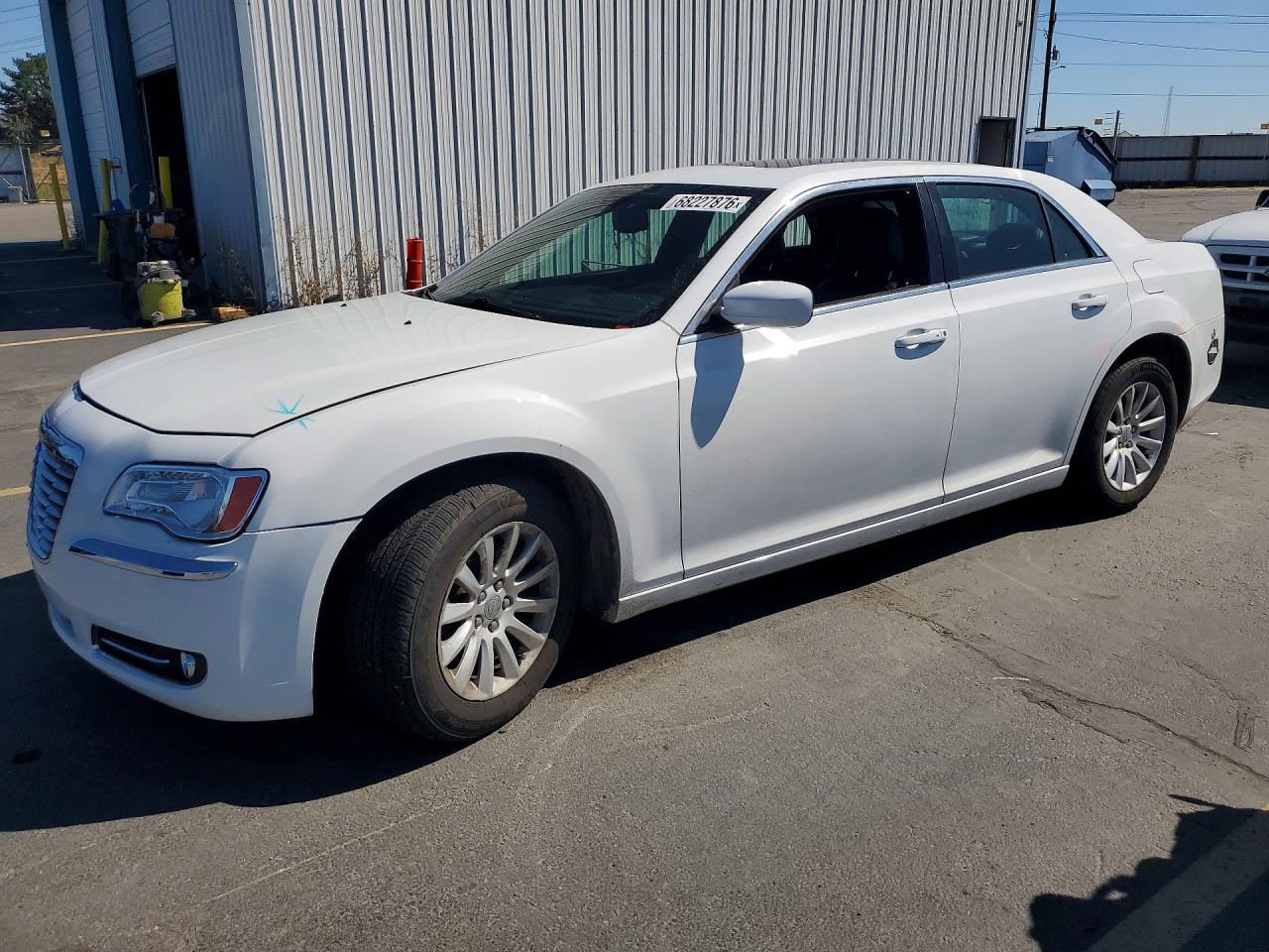 2014 CHRYSLER 300 | 2C3CCAAG7EH217784 | UPCARS