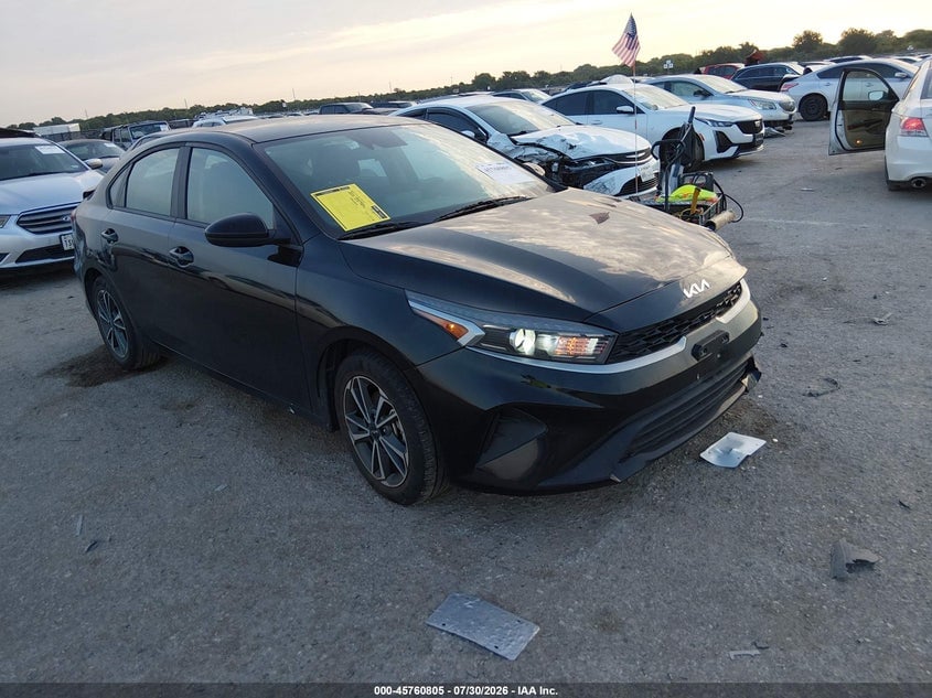 2022 KIA FORTE LXS | 3KPF24AD4NE442162 | UPCARS
