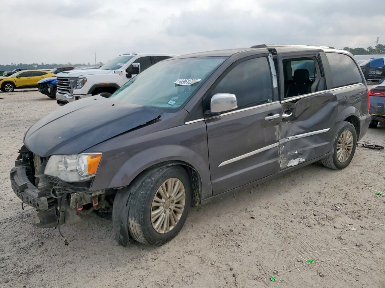 2016 CHRYSLER MINIVAN LIMITED | 2C4RC1JG5GR190345 | UPCARS