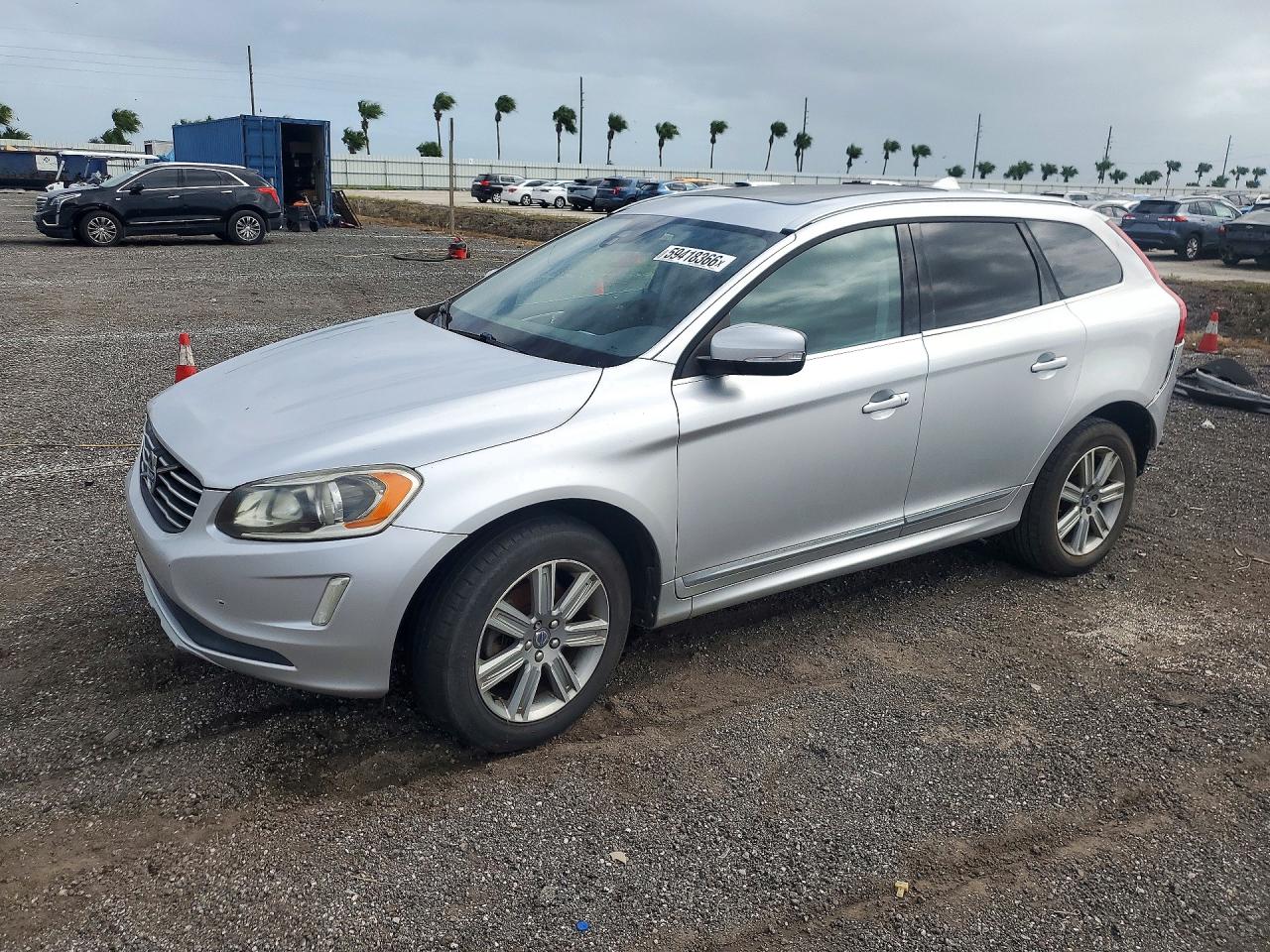 2017 VOLVO XC60 T5 INSCRIPTION | YV440MDU7H2022970 | UPCARS