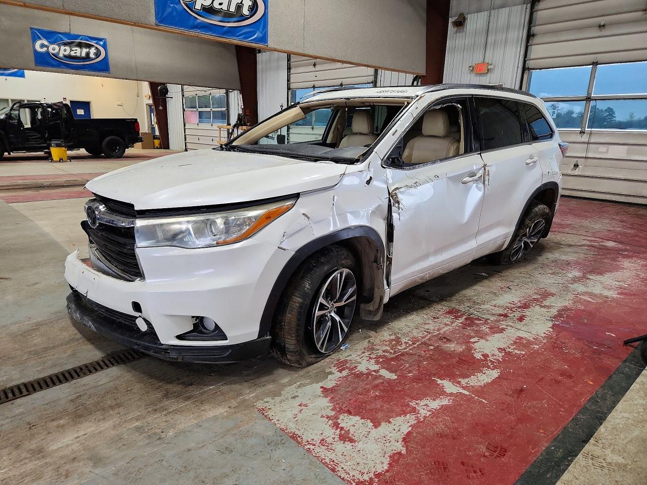 2016 TOYOTA HIGHLANDER XLE | 5TDJKRFH2GS309511 | UPCARS