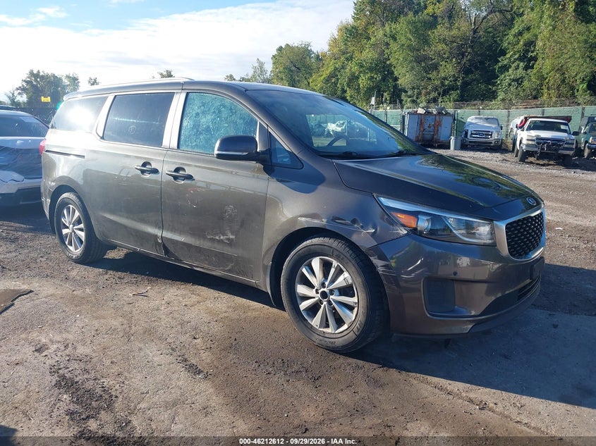 2018 KIA SEDONA LX | KNDMB5C16J6349143 | UPCARS