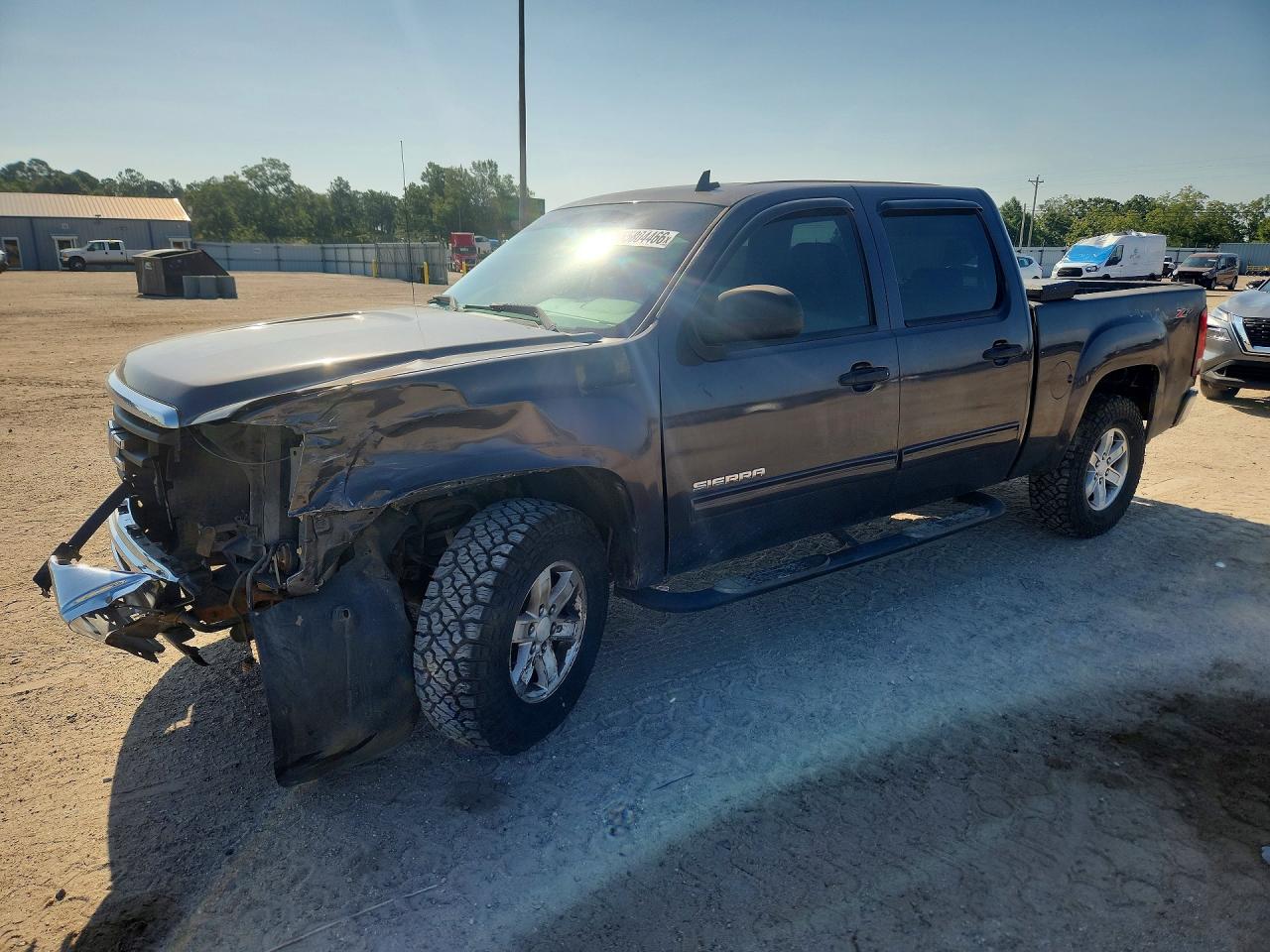 2011 GMC SIERRA K1500 SLE | 3GTP2VE3XBG279335 | UPCARS