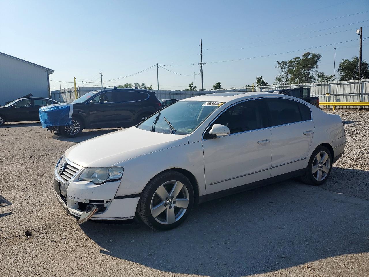 2008 VOLKSWAGEN PASSAT KOMFORT | WVWAK73C18E211672 | UPCARS