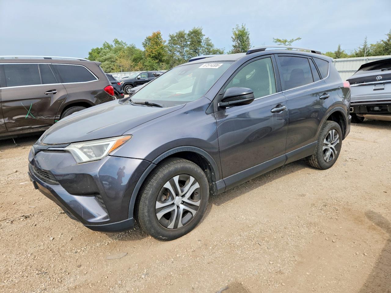 2018 TOYOTA RAV4 LE | JTMBFREV5JJ717229 | UPCARS