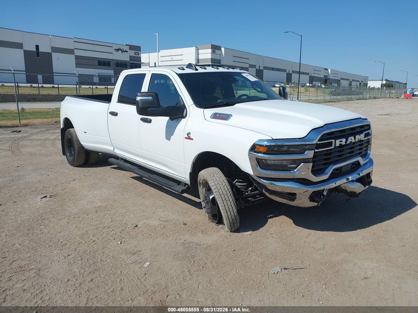 2026 RAM 3500 TRADESMAN  4X4 8' BOX | 3C63RRGL1TG322483 | UPCARS