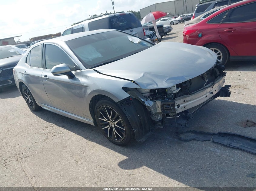 2024 TOYOTA CAMRY SE | 4T1G11AK2RU891752 | UPCARS