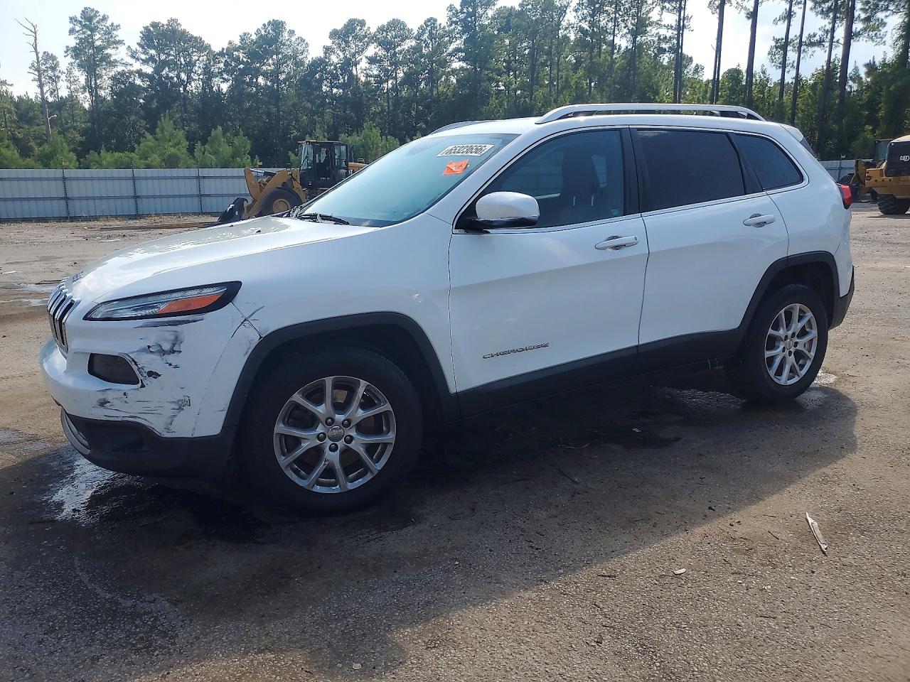 2014 JEEP CHEROKEE LATITUDE | 1C4PJLCB4EW186706 | UPCARS