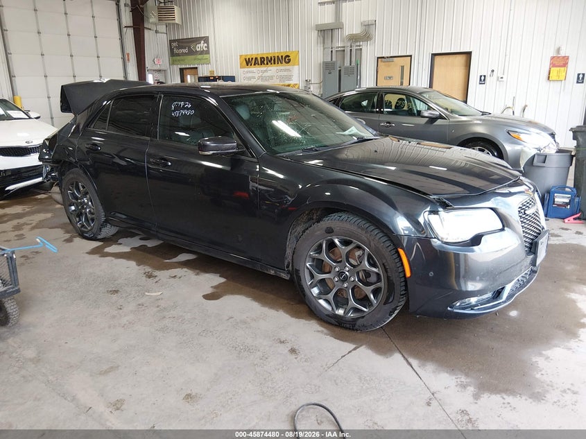 2018 CHRYSLER 300S AWD | 2C3CCAGG1JH321172 | UPCARS