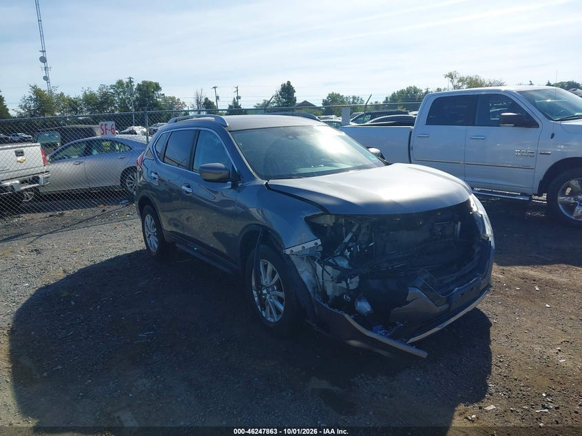 2019 NISSAN ROGUE S | 5N1AT2MV7KC739098 | UPCARS