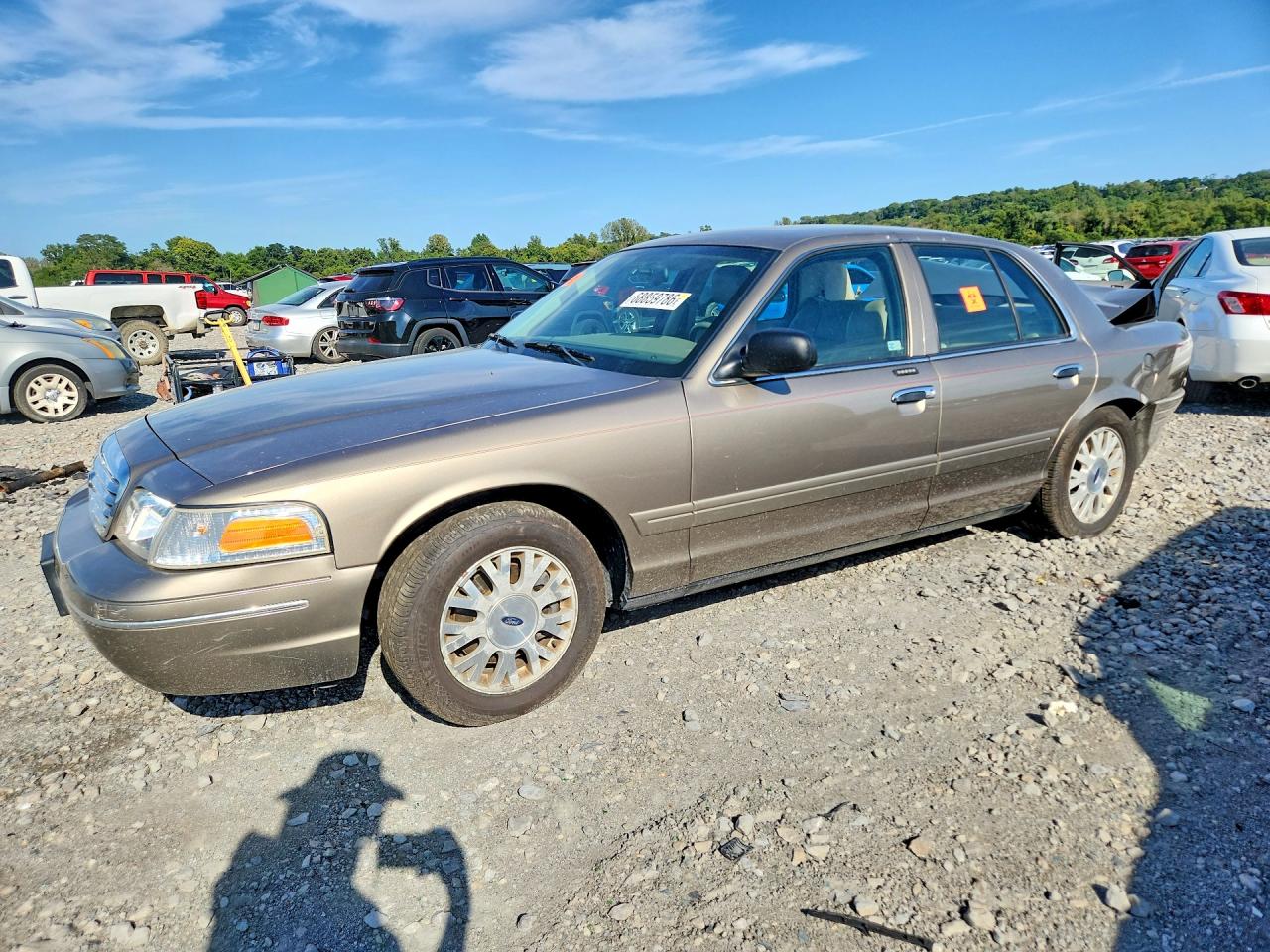2005 FORD CROWN VIC LX | 2FAFP74W45X145778 | UPCARS