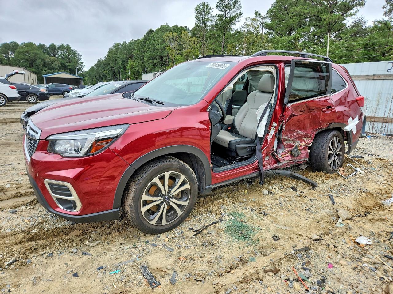 2019 SUBARU FORESTER LIMITED | JF2SKAUC1KH554750 | UPCARS