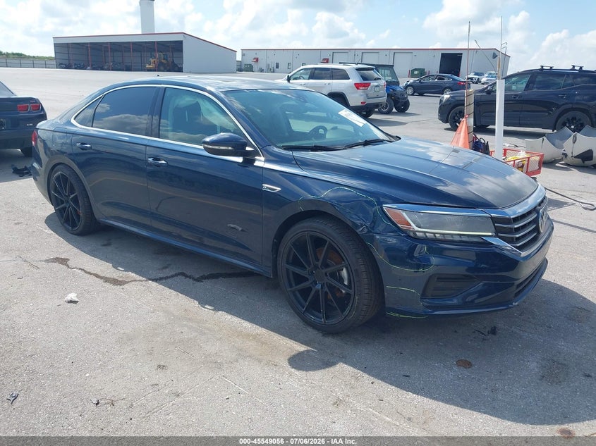 2022 VOLKSWAGEN PASSAT 2.0T SE | 1VWSA7A37NC008347 | UPCARS