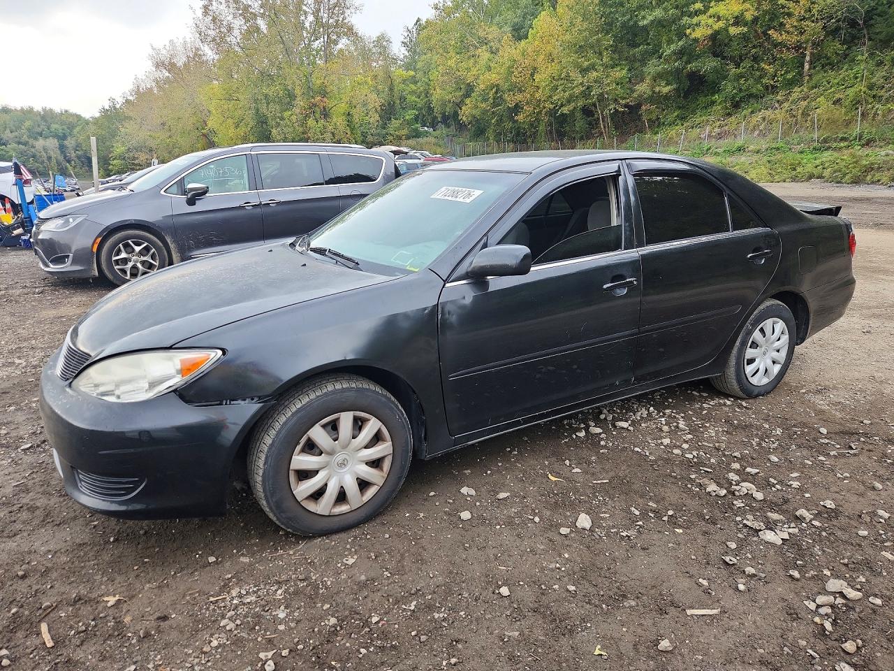 2005 TOYOTA CAMRY STANDARD | 4T1BE32K05U582302 | UPCARS