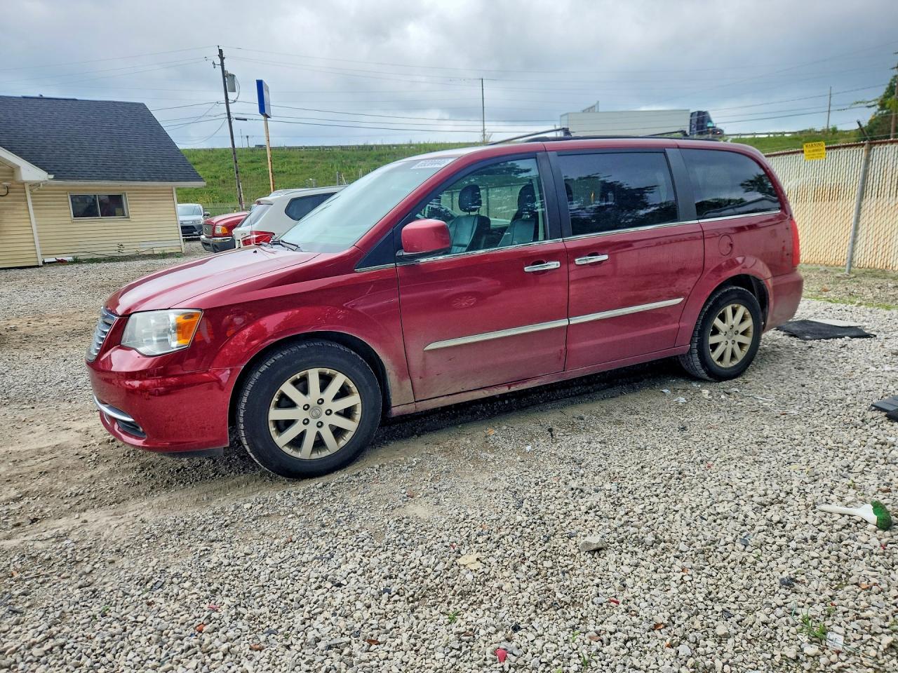 2016 CHRYSLER MINIVAN TOURING | 2C4RC1BG8GR137993 | UPCARS