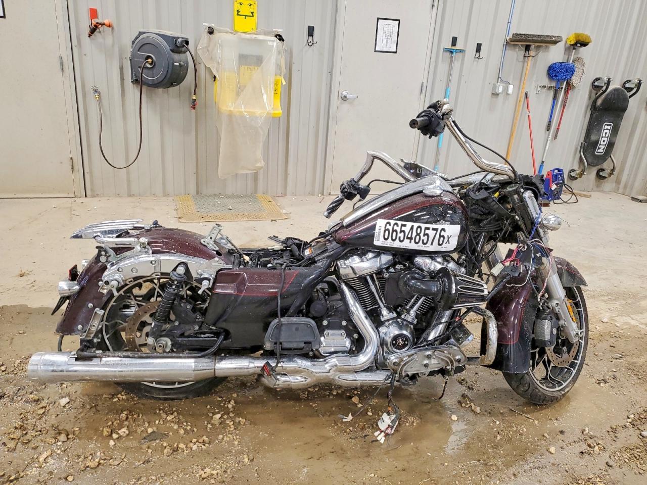 2022 HARLEY-DAVIDSON FL | 1HD1KRP21NB606363 | UPCARS