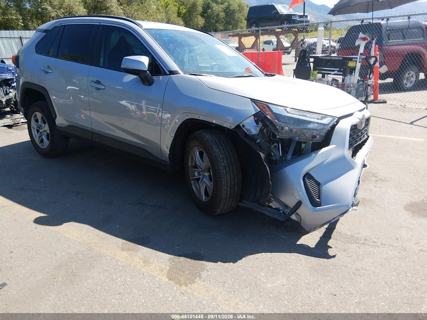 2025 TOYOTA RAV4 XLE | 2T3P1RFV2SW558532 | UPCARS
