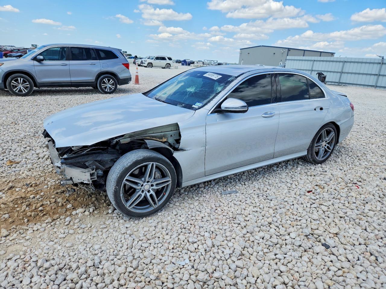 2017 MERCEDES-BENZ E-CLASS 300 | WDDZF4JB3HA104426 | UPCARS