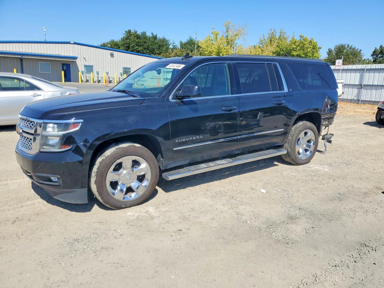 2017 CHEVROLET SUBURBAN K1500 LT | 1GNSKHKC8HR397660 | UPCARS