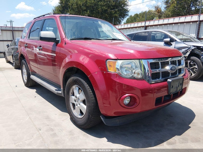 2010 FORD ESCAPE XLT | 1FMCU0DG3AKA53575 | UPCARS