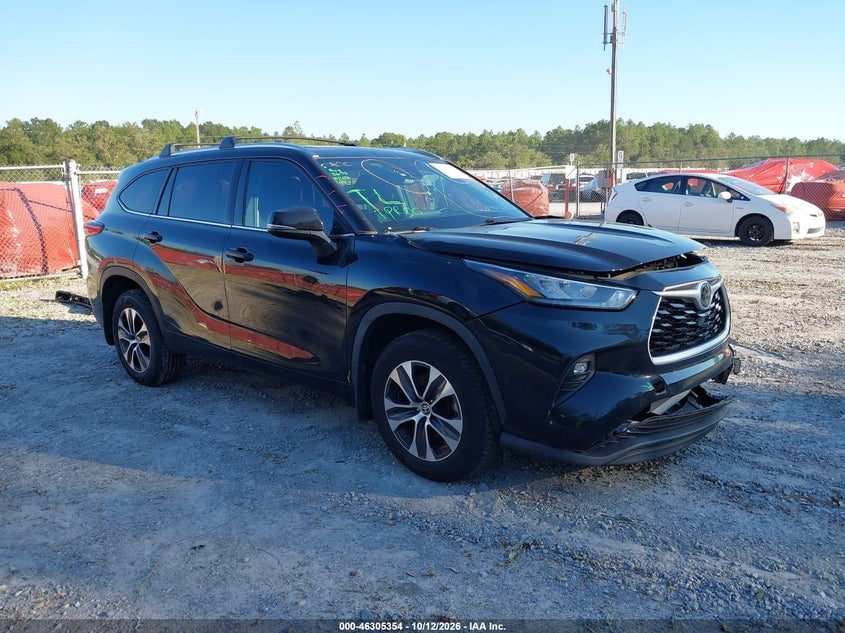 2020 TOYOTA HIGHLANDER XLE | 5TDHZRBH3LS042664 | UPCARS