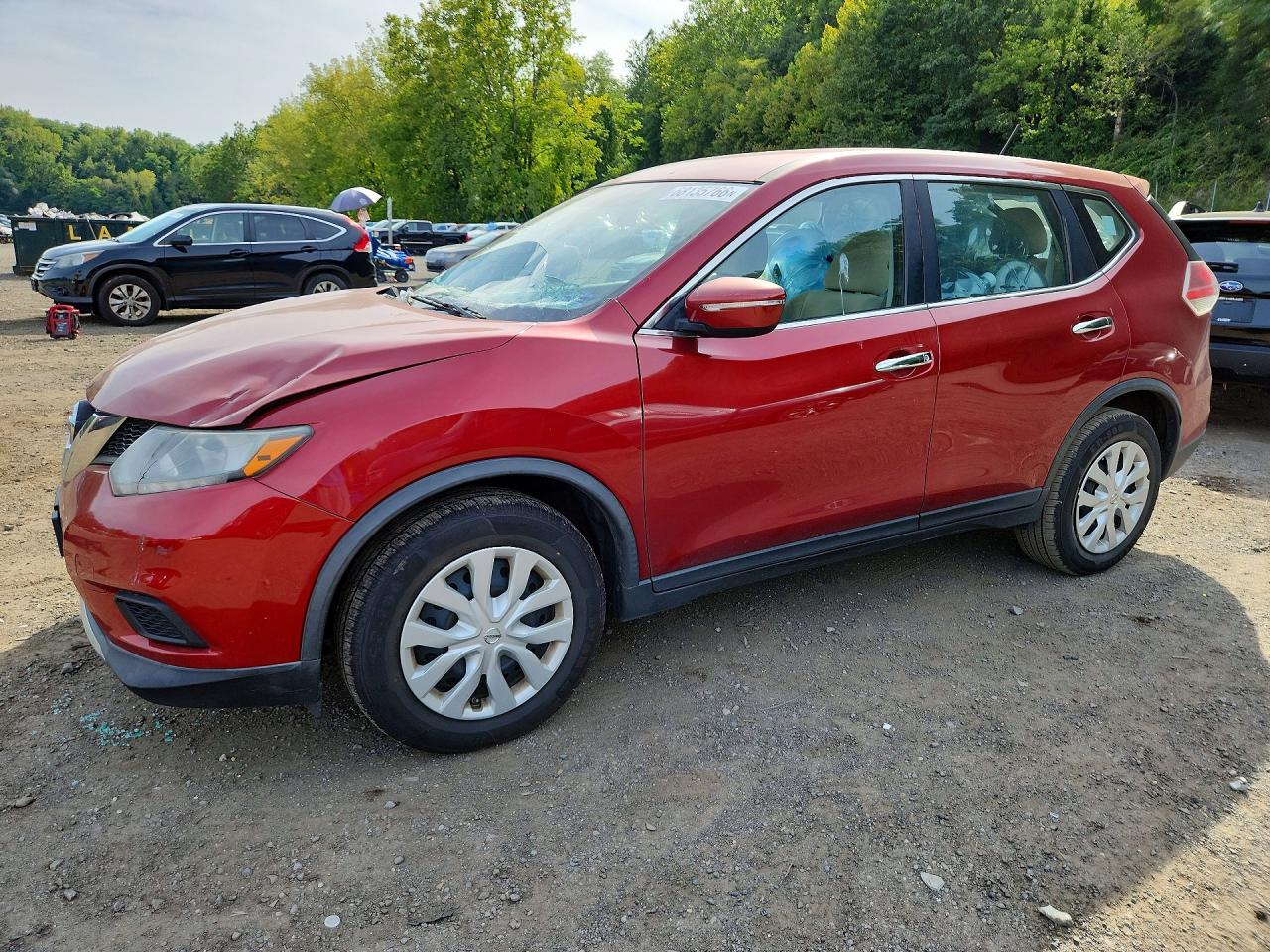 2015 NISSAN ROGUE S | KNMAT2MVXFP577549 | UPCARS