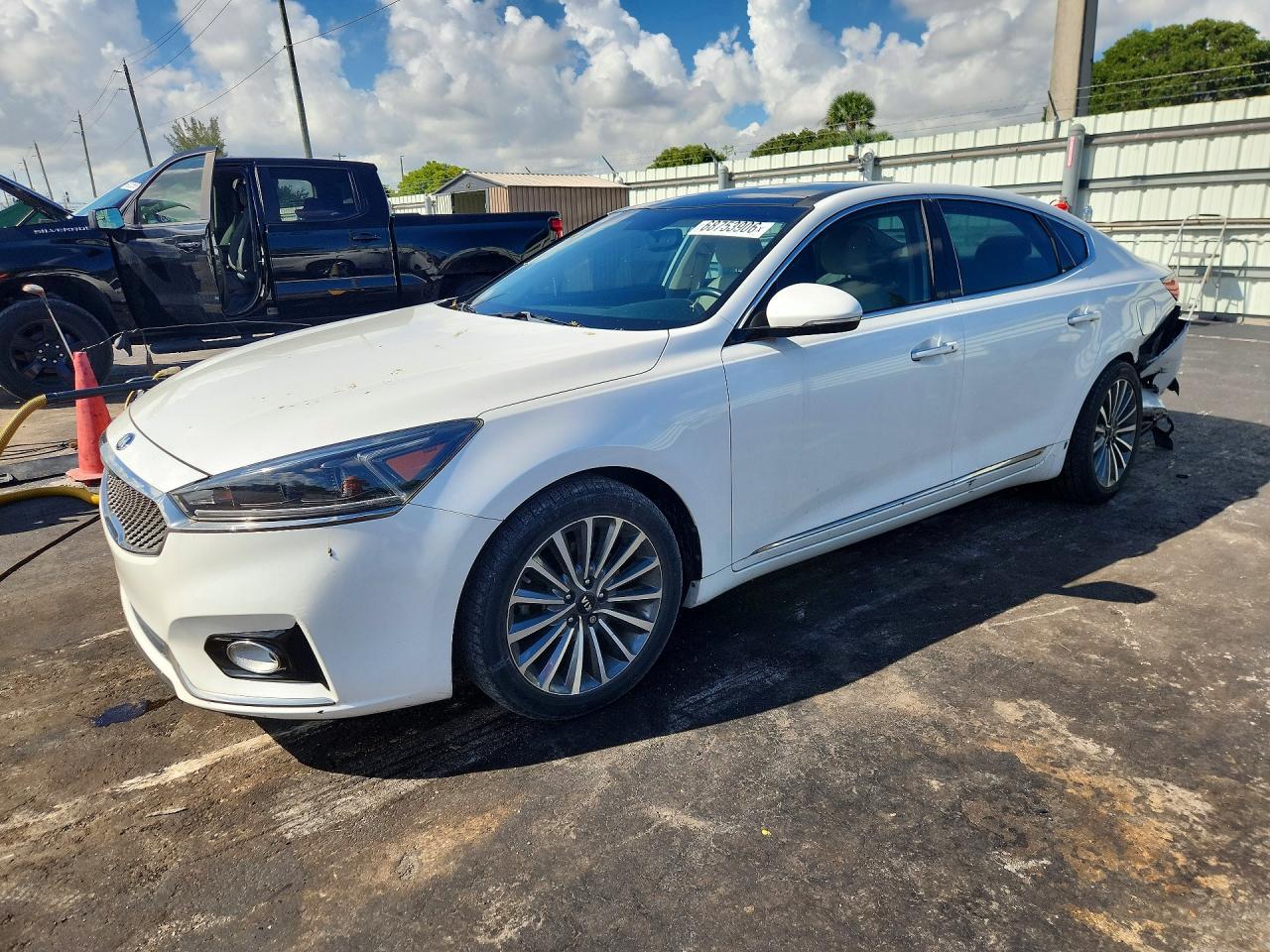 2017 KIA CADENZA PREMIUM | KNALC4J1XH5089879 | UPCARS