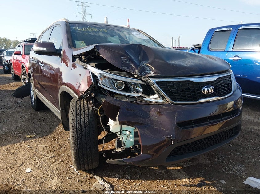 2015 KIA SORENTO LX | 5XYKT3A62FG635017 | UPCARS