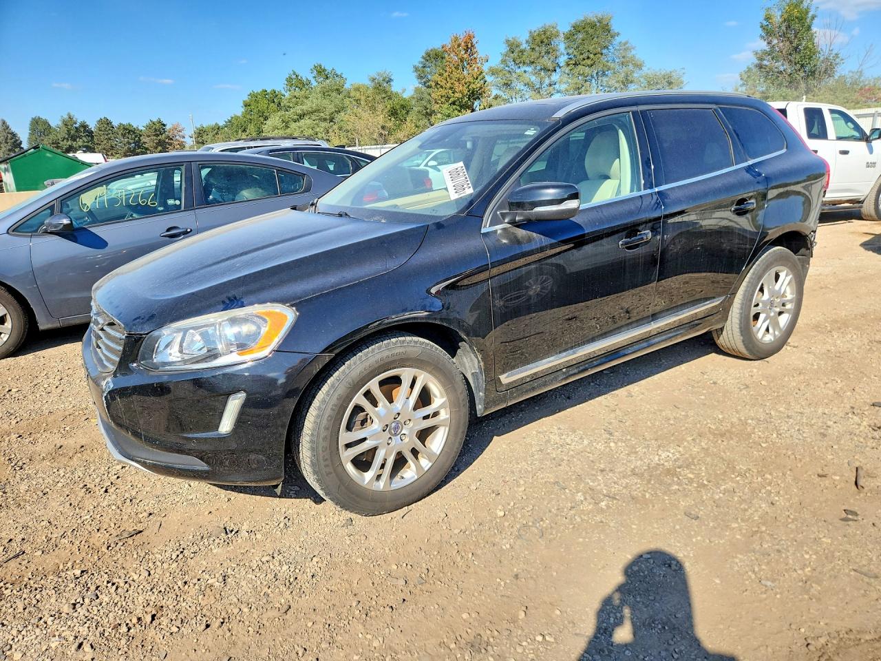 2015 VOLVO XC60 T5 PLATINUM | YV440MDDXF2608687 | UPCARS