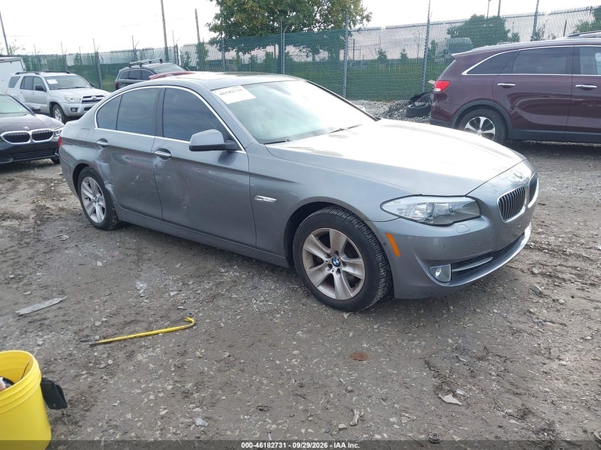 2013 BMW 528I XDRIVE | WBAXH5C57DD114181 | UPCARS