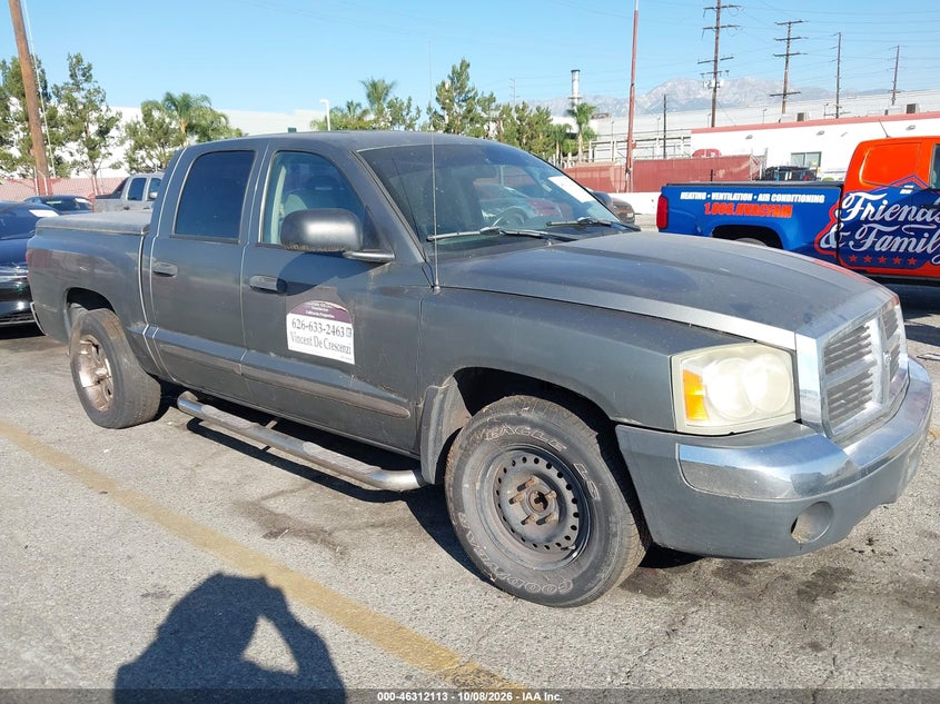 2005 DODGE DAKOTA SLT | 1D7HE48N45S273018 | UPCARS