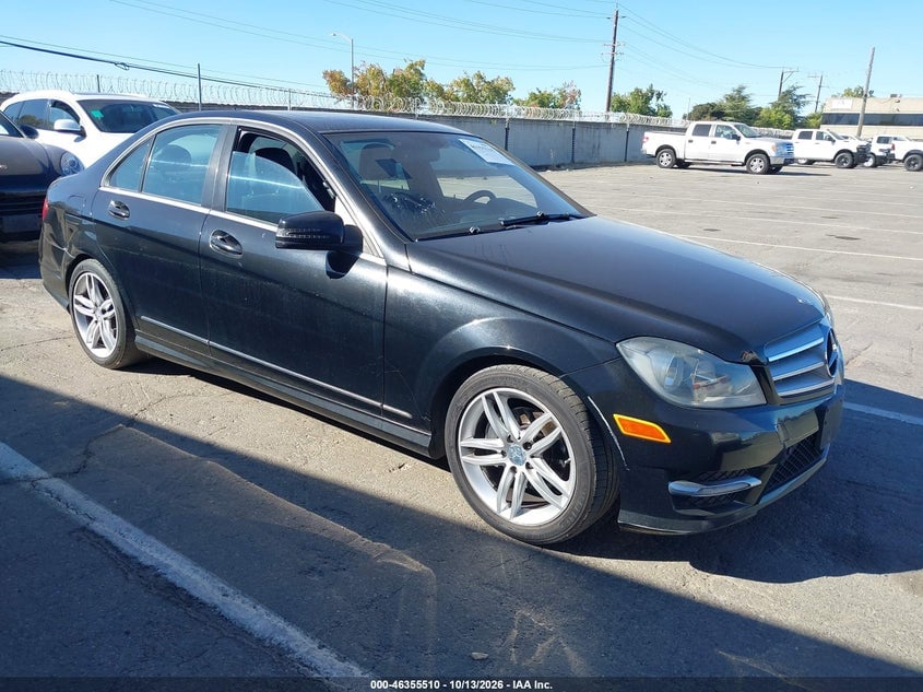 2013 MERCEDES-BENZ C 250 SPORT | WDDGF4HB4DA762716 | UPCARS