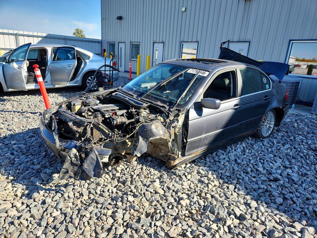 2002 BMW 3 SERIES XI | WBAEW53422PG08905 | UPCARS