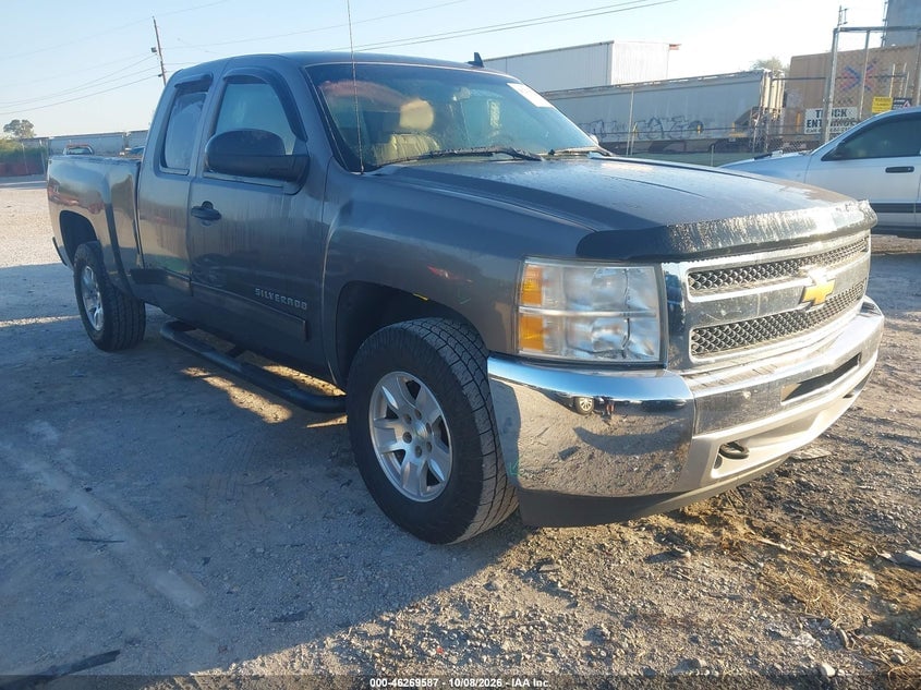 2013 CHEVROLET SILVERADO 1500 LT | 1GCRCSE00DZ278675 | UPCARS
