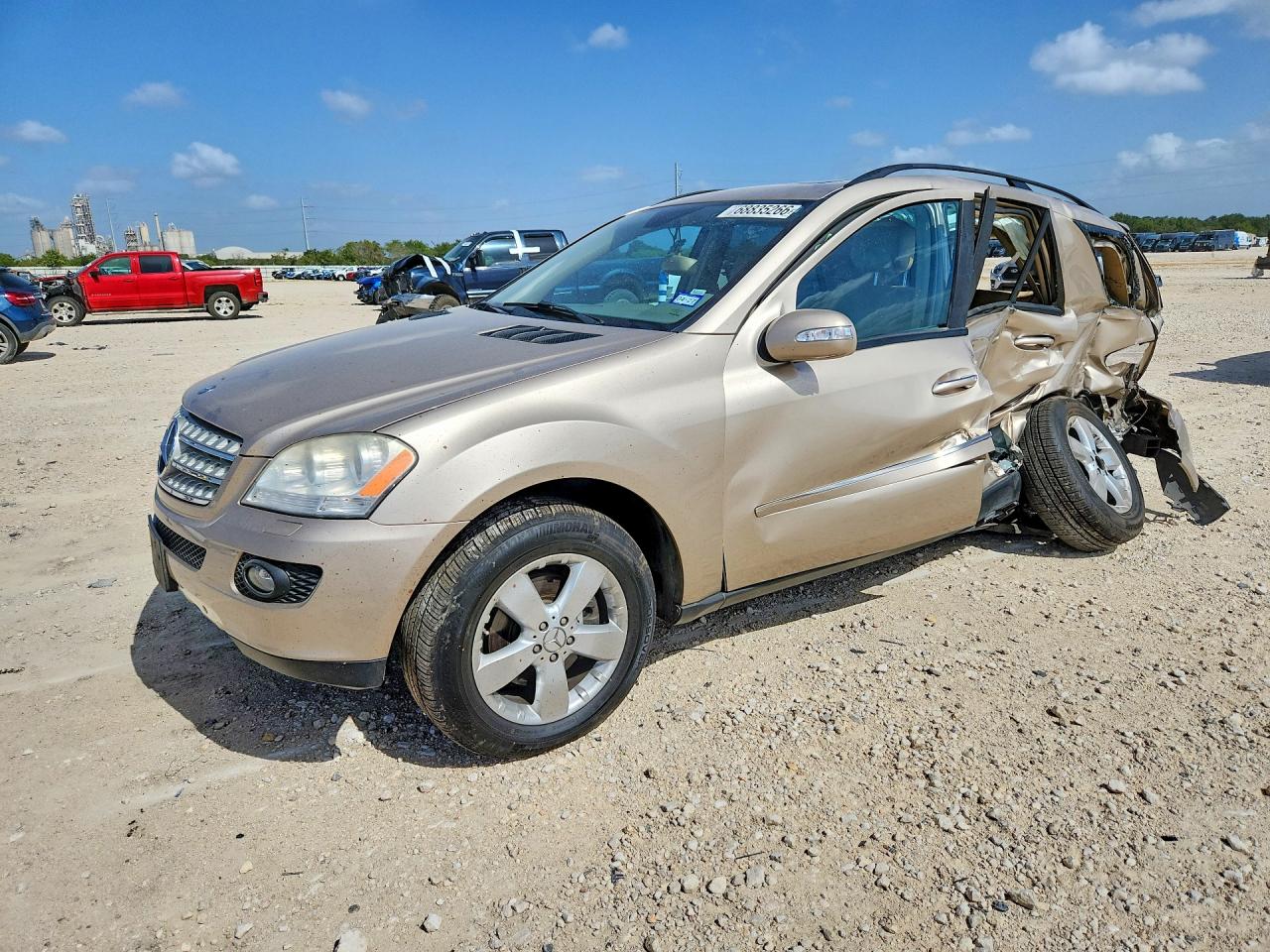 2007 MERCEDES-BENZ M-CLASS 500 | 4JGBB75E27A275627 | UPCARS