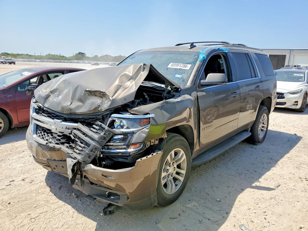2016 CHEVROLET TAHOE C1500 LS | 1GNSCAEC8GR172427 | UPCARS