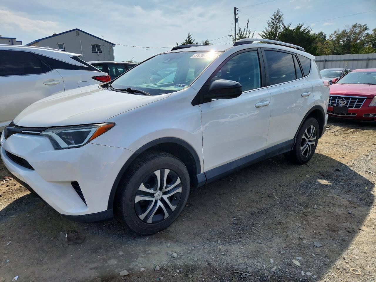 2017 TOYOTA RAV4 LE | 2T3BFREV2HW554485 | UPCARS