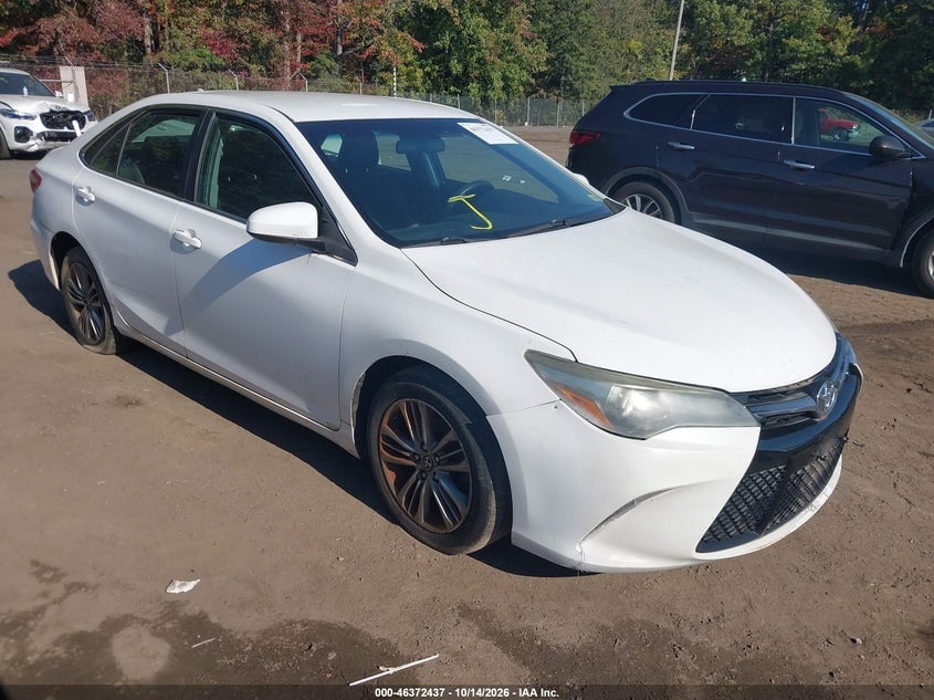 2015 TOYOTA CAMRY SE | 4T1BF1FK6FU033121 | UPCARS