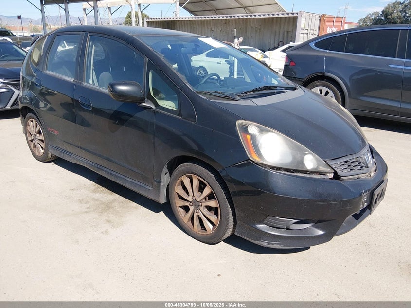 2013 HONDA FIT SPORT | JHMGE8H53DC042843 | UPCARS