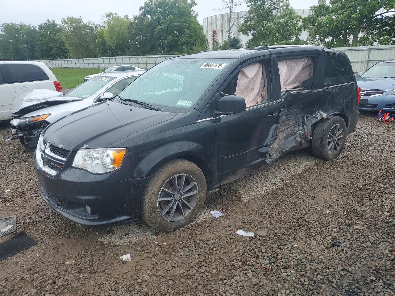 2017 DODGE CARAVAN SXT | 2C4RDGCGXHR766090 | UPCARS