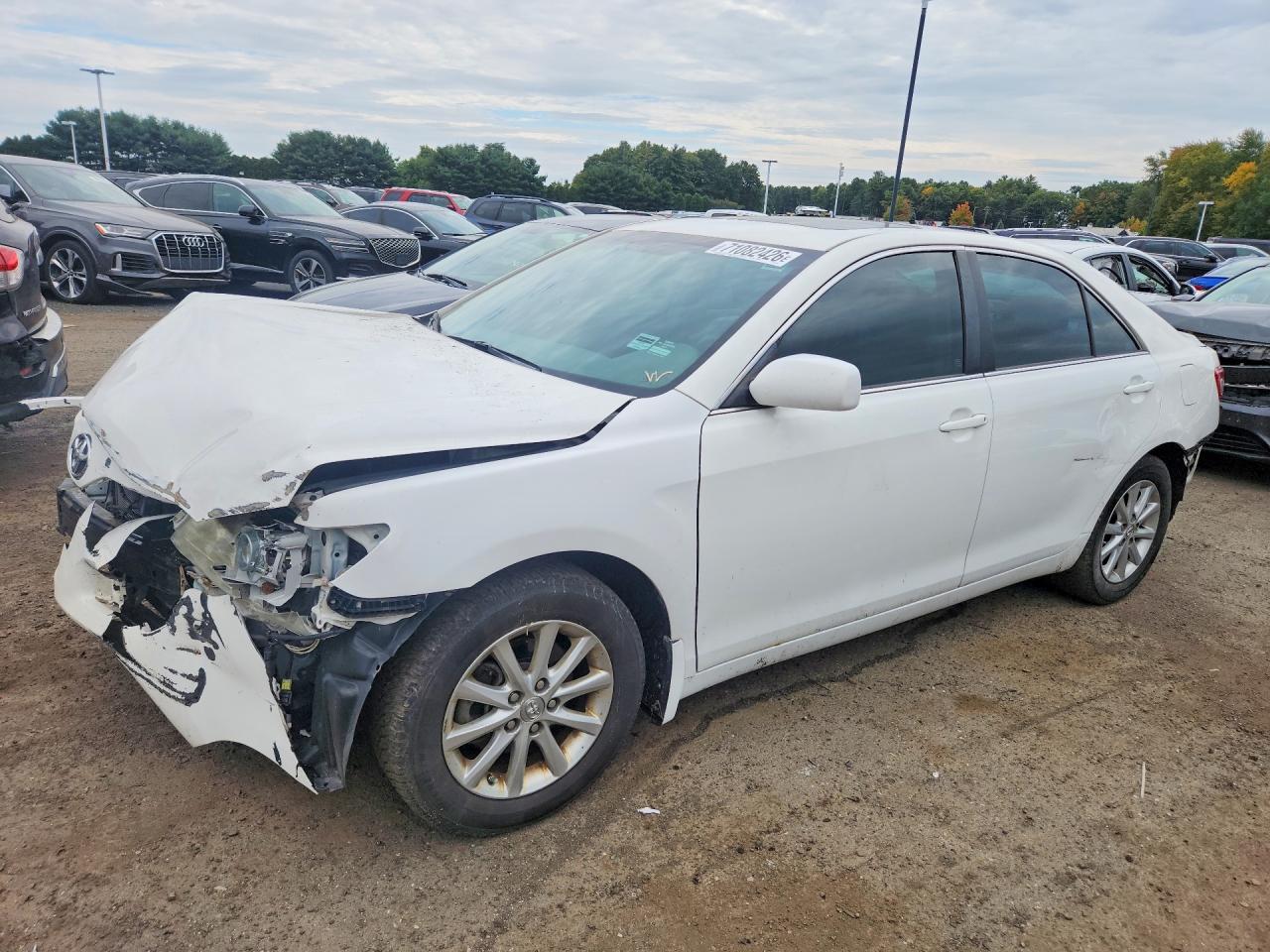 2011 TOYOTA CAMRY XLE | 4T1BF3EK7BU706411 | UPCARS