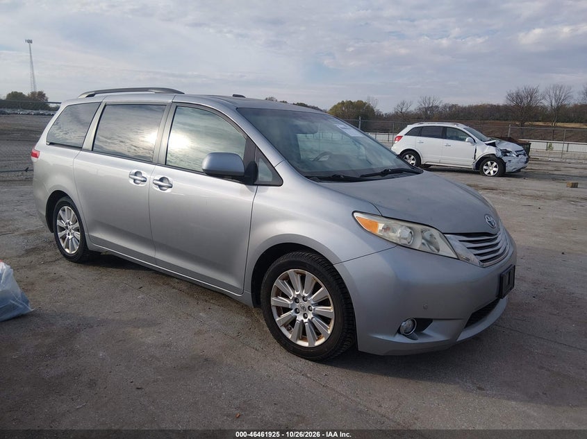 2011 TOYOTA SIENNA LIMITED V6 | 5TDYK3DCXBS102912 | UPCARS