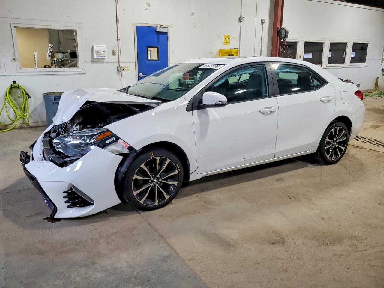 2017 TOYOTA COROLLA SE | 5YFBURHE3HP619694 | UPCARS
