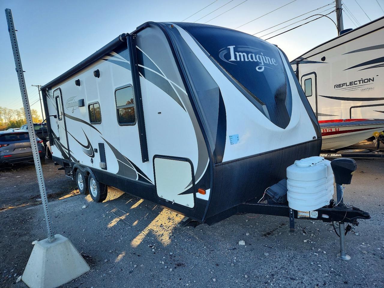 2018 GRAND DESIGN IMAGINE CAMPER | 573TE2720J5500948 | UPCARS