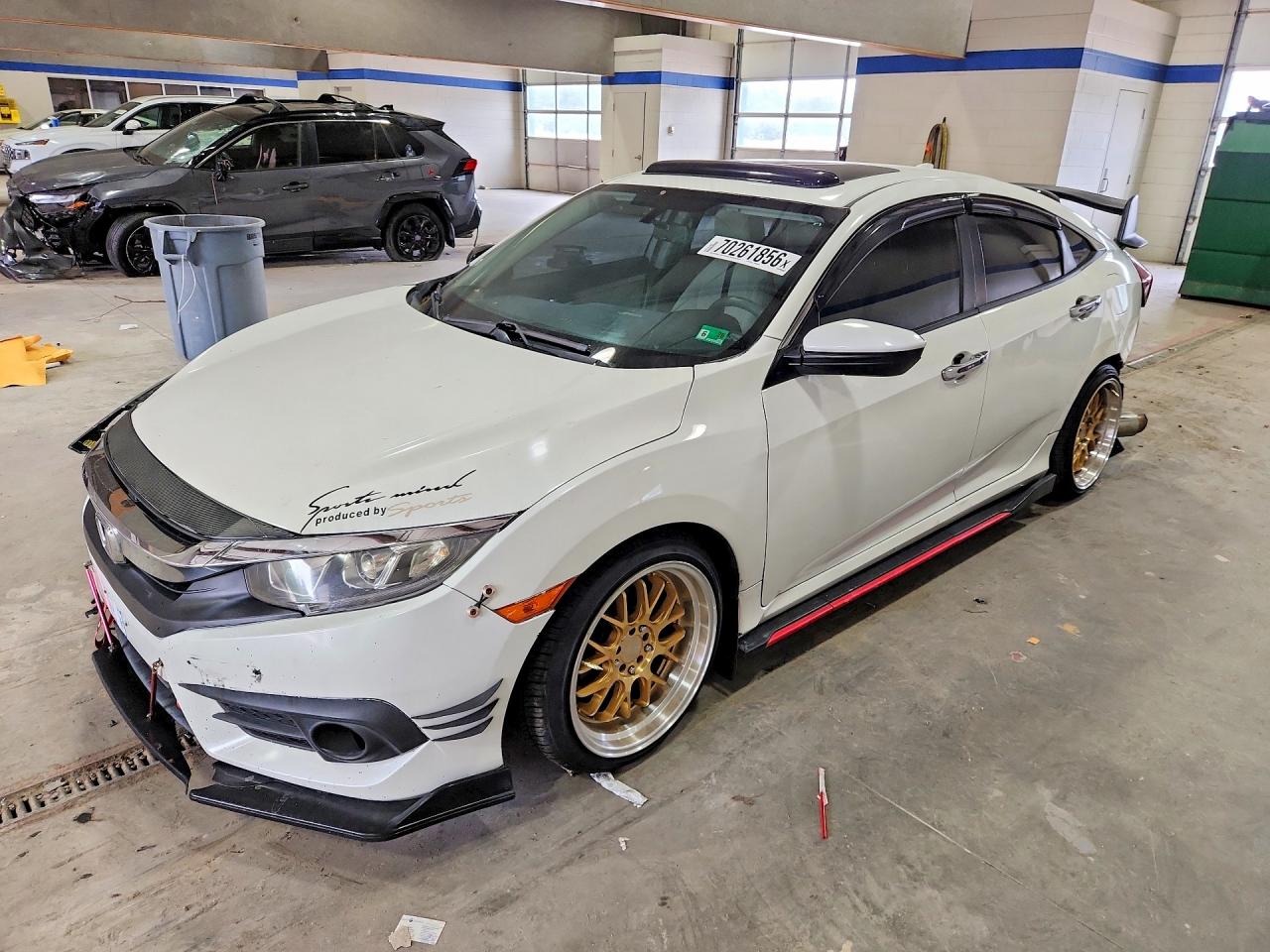 2016 HONDA CIVIC EX | 2HGFC1F33GH631843 | UPCARS