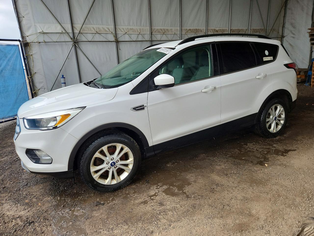 2018 FORD ESCAPE SE | 1FMCU9GD2JUD31229 | UPCARS